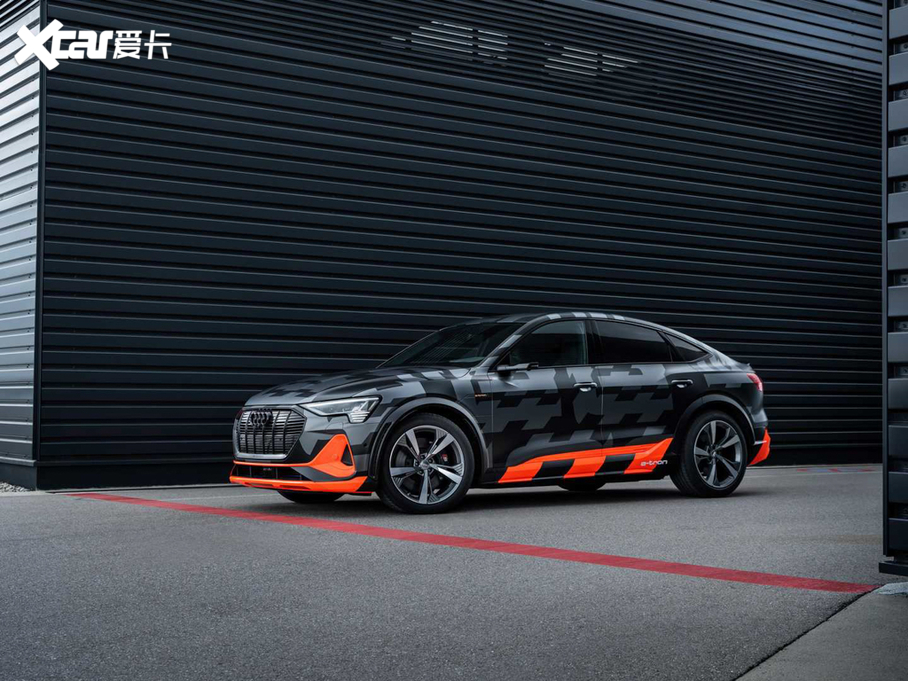 2021��W��e-tron(�M��) S Sportback Prototype
