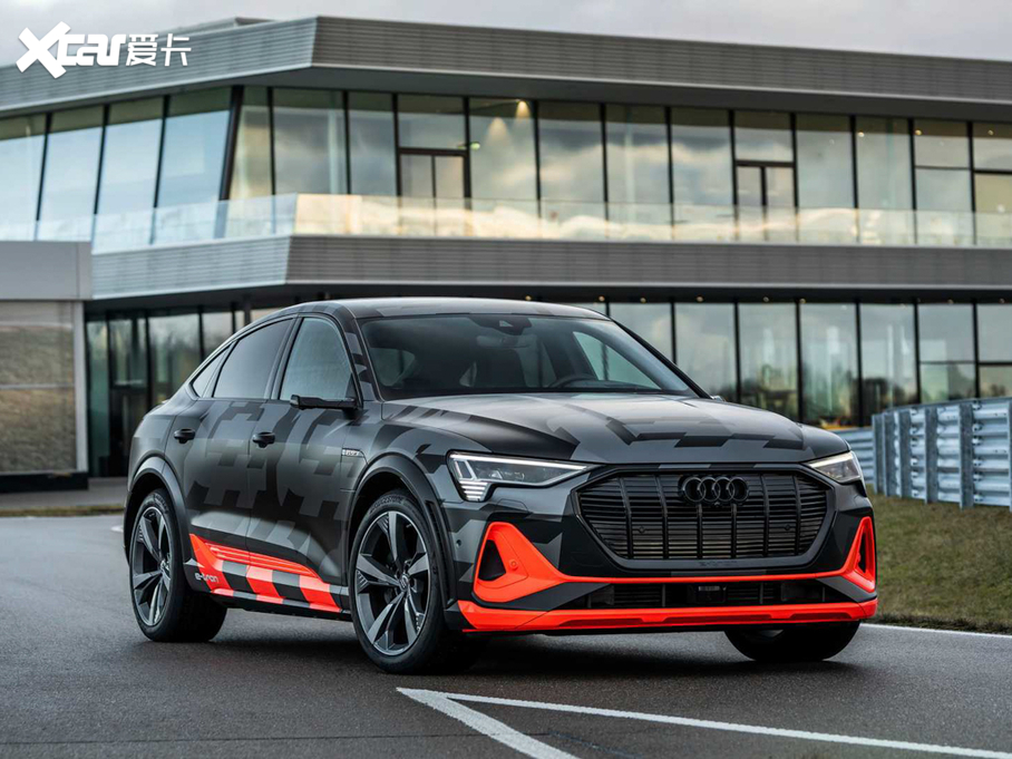2021��W��e-tron(�M��) S Sportback Prototype