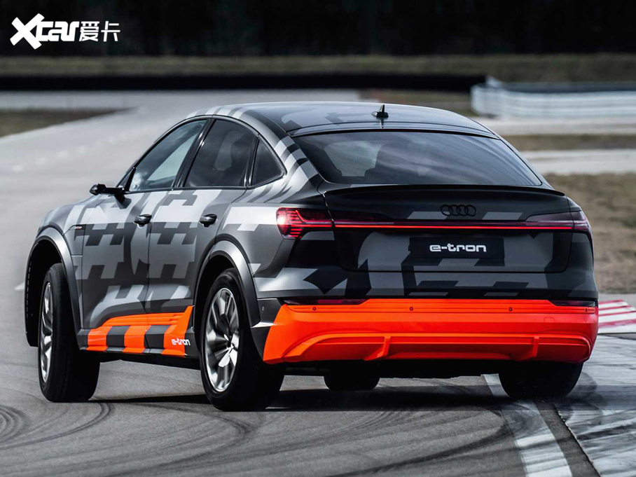 2021��W��e-tron(�M��) S Sportback Prototype
