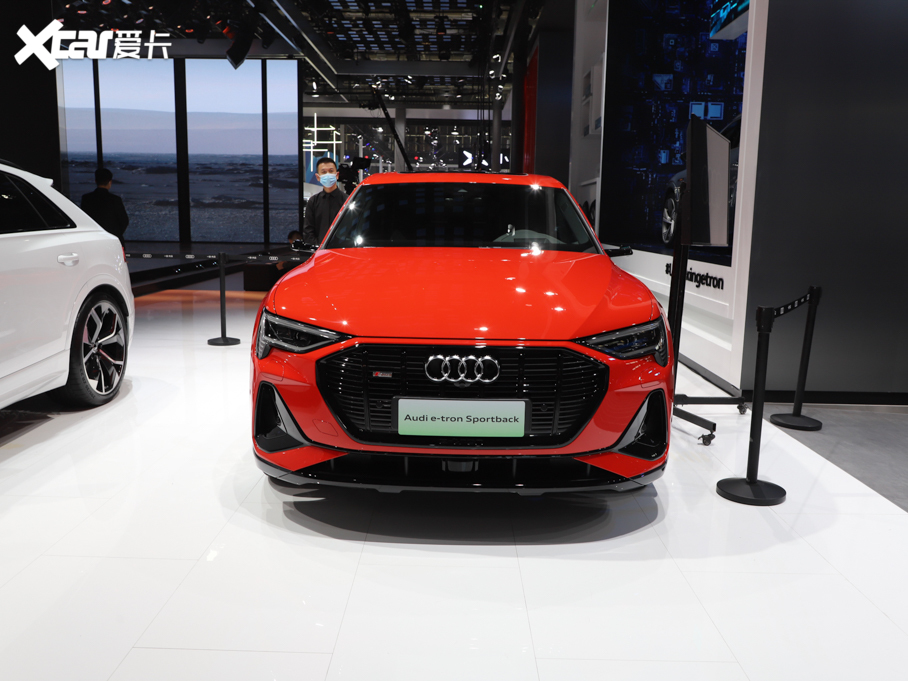 2021��W��e-tron(�M��) S Sportback