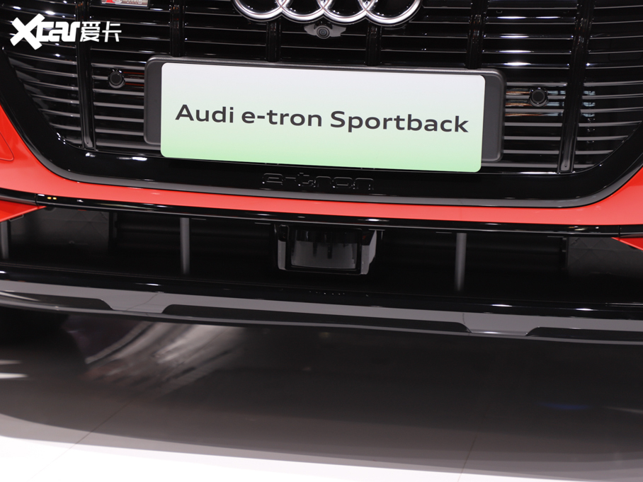 2021��W��e-tron(�M��) S Sportback