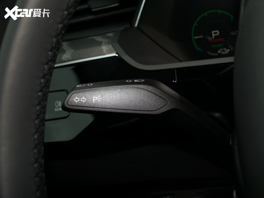 2021We-tron(M(jn)) Sportback 55 quattro A