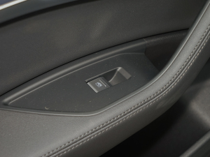 2021��Sportback 55 quattro ���A�� ����܇�����ƅ^