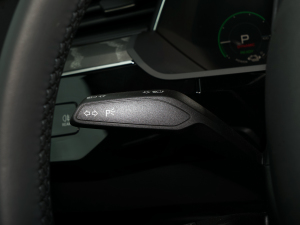 2021��Sportback 55 quattro ���A�� �п؅^