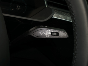 2021��Sportback 55 quattro ���A�� �п؅^