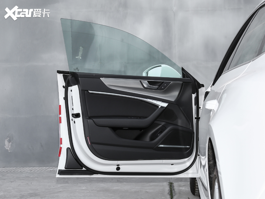 2020?yun)WA7 45 TFSI x