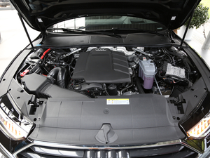 2020款45 TFSI 臻选型 发动机
