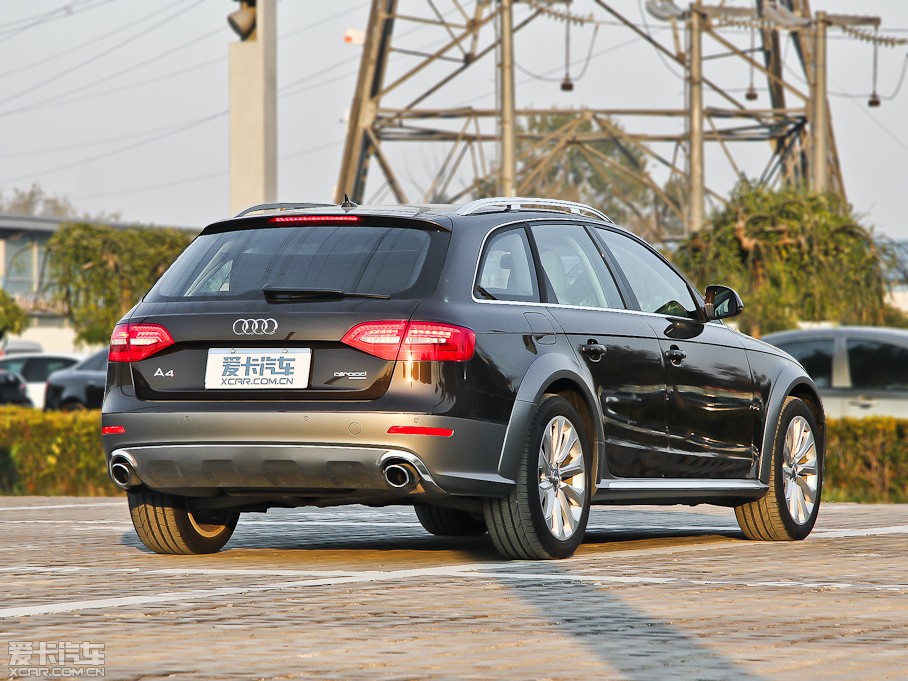 2013��?yu��n)W��A4(�M(j��n)��) 40TFSI ���A��