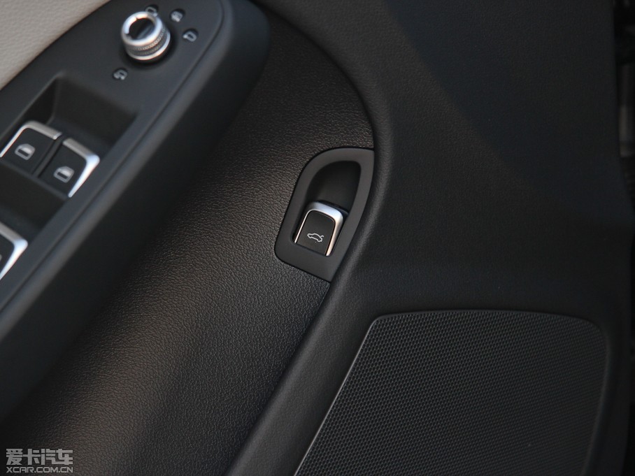 2013?yun)WA4(M(jn)) 40TFSI A