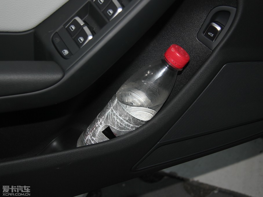 2013WA4(M(jn)) 40TFSI A