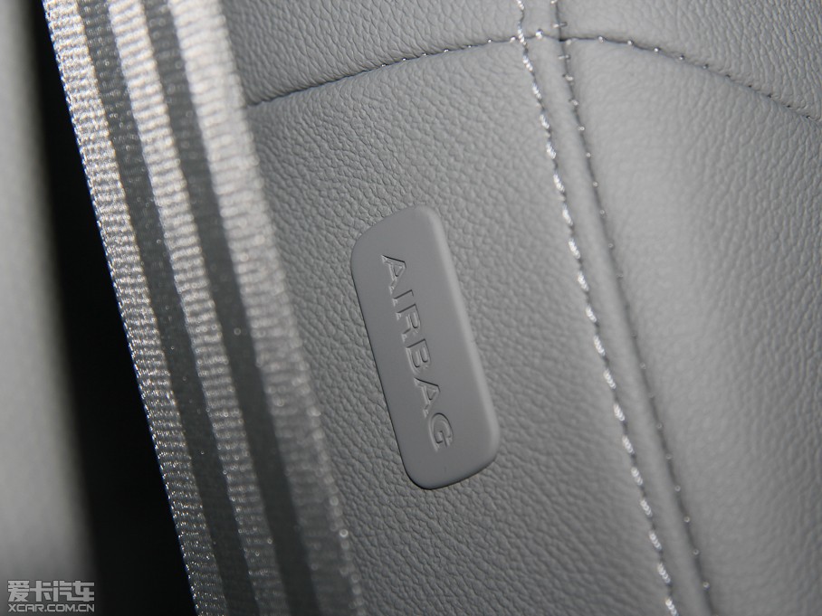 2013?yun)WA4(M(jn)) 40TFSI A