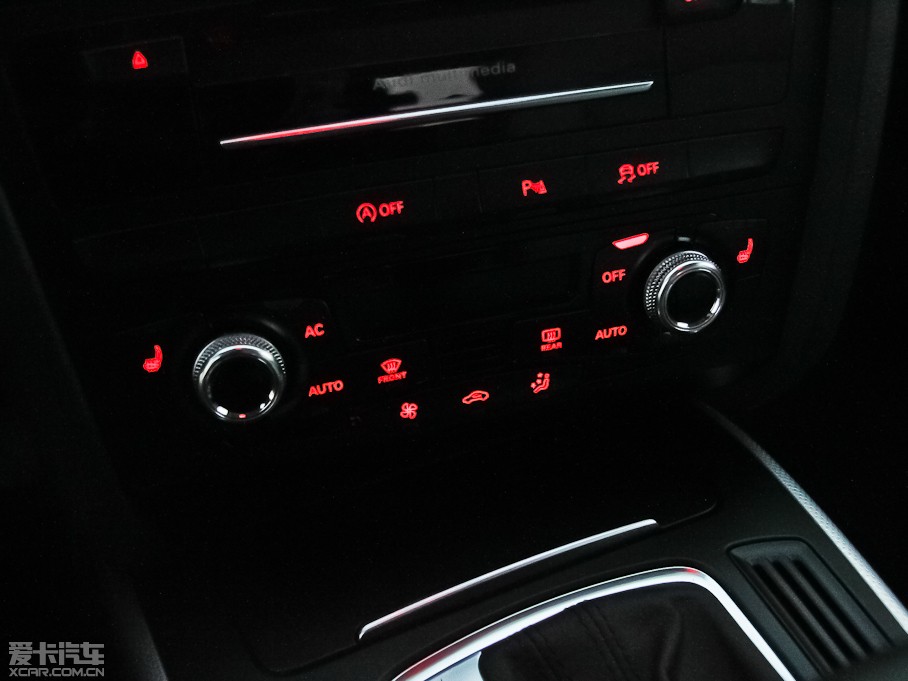 2013?yun)WA4(M(jn)) 40TFSI A