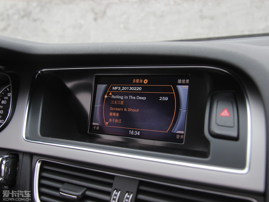 2013?yun)WA4(M(jn)) 40TFSI m