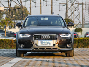 2013款40TFSI 豪华版 正前