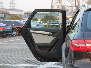 2013款40TFSI 豪华版 左后车门