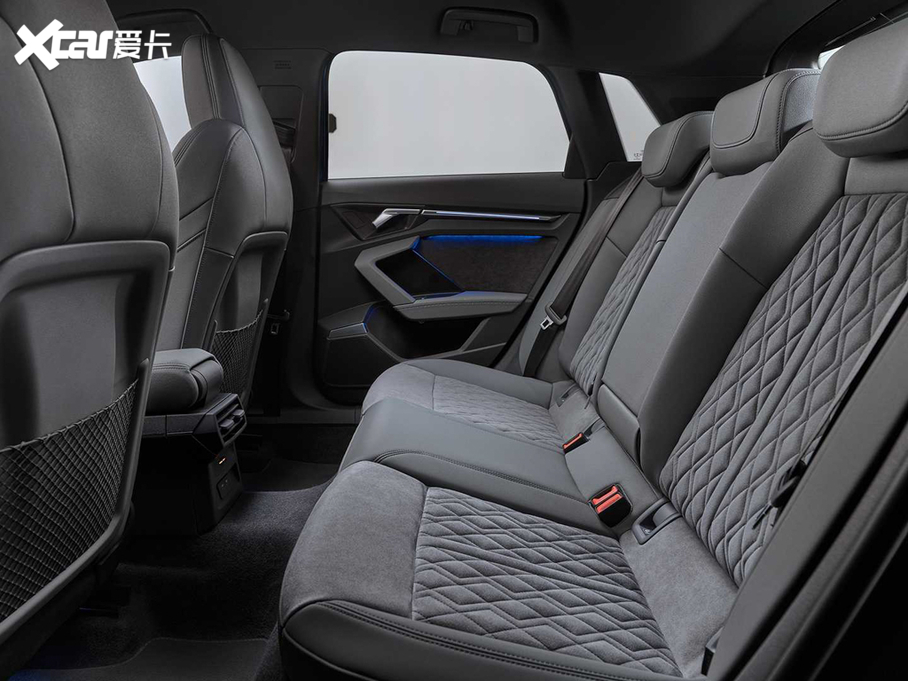 2020WA3 Sportback(M) 30 TDI S line