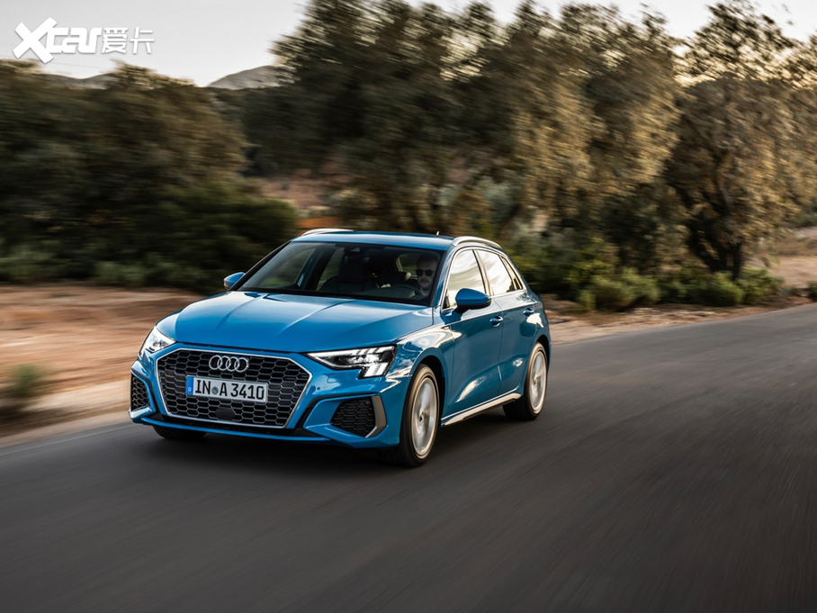 2020WA3 Sportback(M) 30 TDI S line