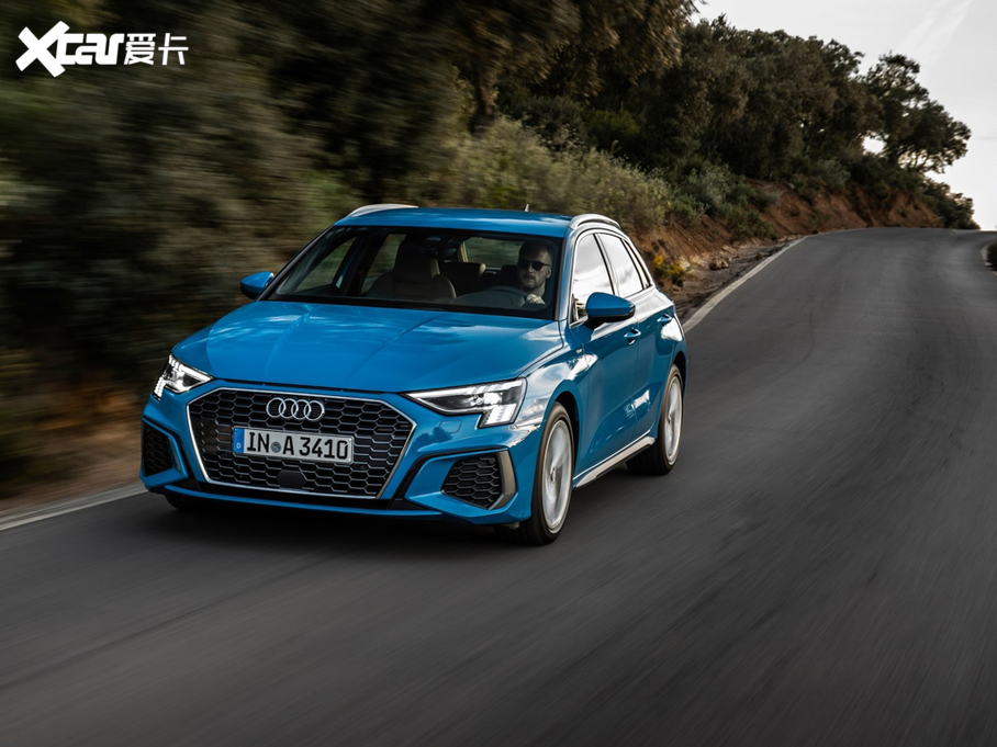 2020WA3 Sportback(M) 30 TDI S line