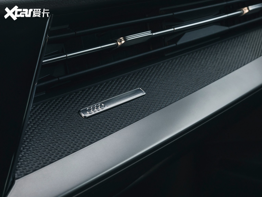 2020?yun)WA3 Sportback(M(jn)) 30 TDI S line