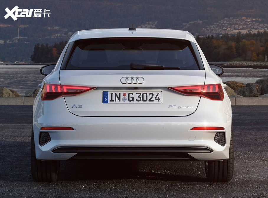 2020WA3 Sportback(M) 30 g-tron