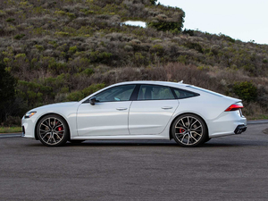 2021款2.9T Sportback 整体外观