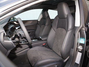 2021款2.9T Sportback 主驾驶座椅