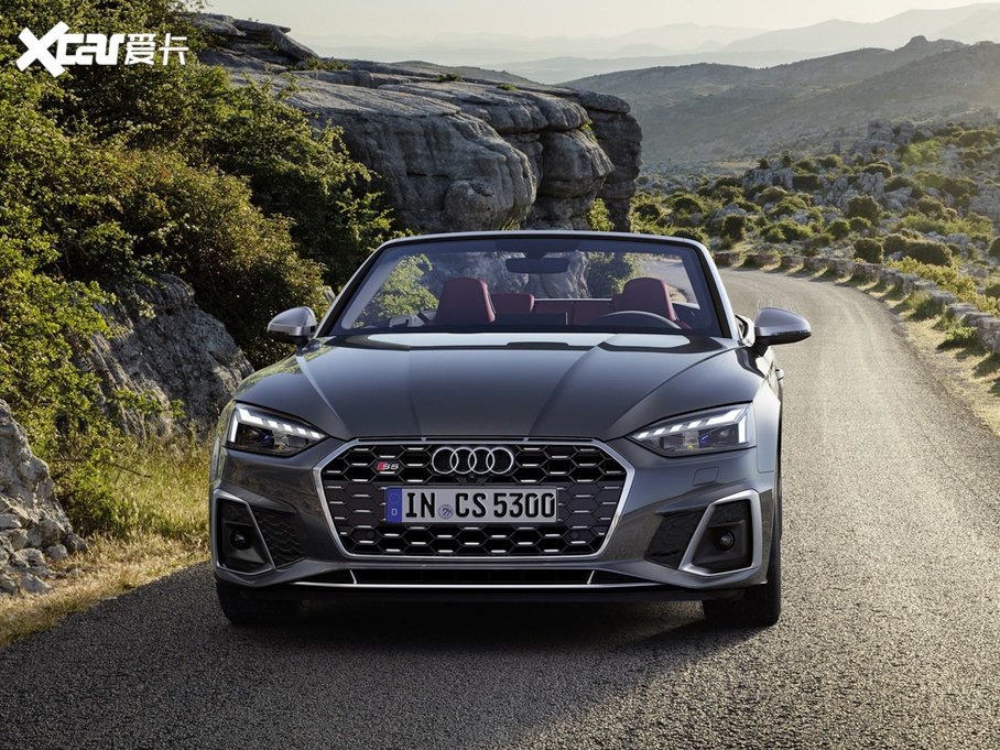 2021��?yu��n)W��S5 Cabriolet 3.0T Cabriolet