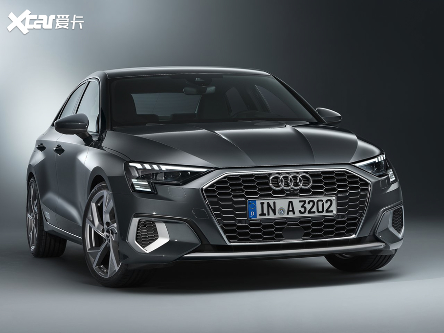 2020WA3 Limousine(M) Sedan