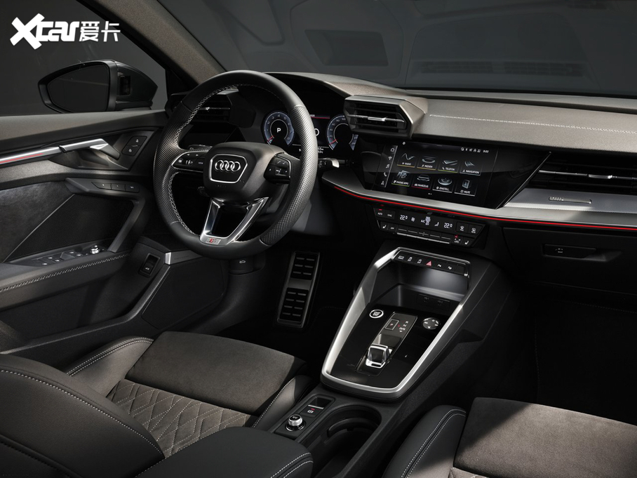 2020WA3 Limousine(M) Sedan