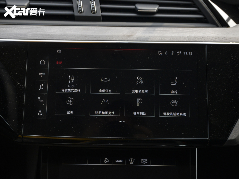 2021��W��e-tron(�M��) Sportback 55 quattro ���x��