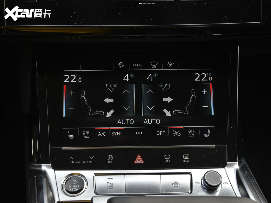 2021��W��e-tron(�M��) Sportback 55 quattro ���x��