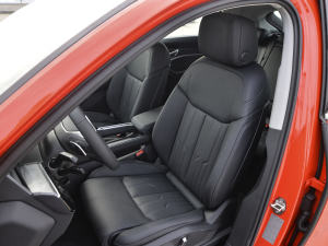 2021��Sportback 55 quattro ���x�� ���{�����