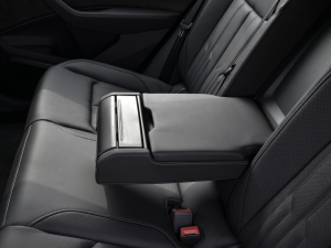 2021��Sportback 55 quattro ���x�� �����������