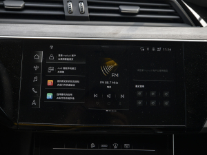 2021��Sportback 55 quattro ���x�� �п؅^(q��)