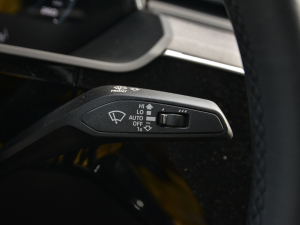 2021��Sportback 55 quattro ���x�� �п؅^(q��)