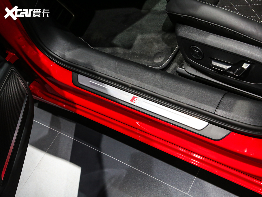 2021?yun)WS6 2.9T Limousine