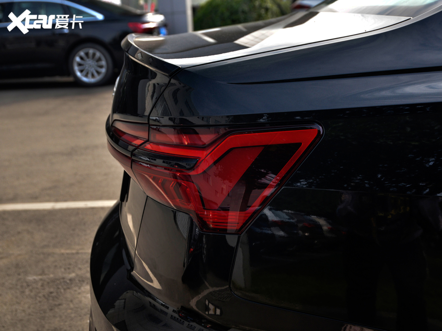 2021WS6 2.9T Limousine