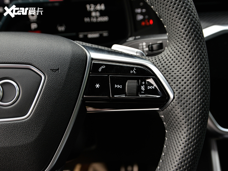 2021��W��S6 2.9T Limousine