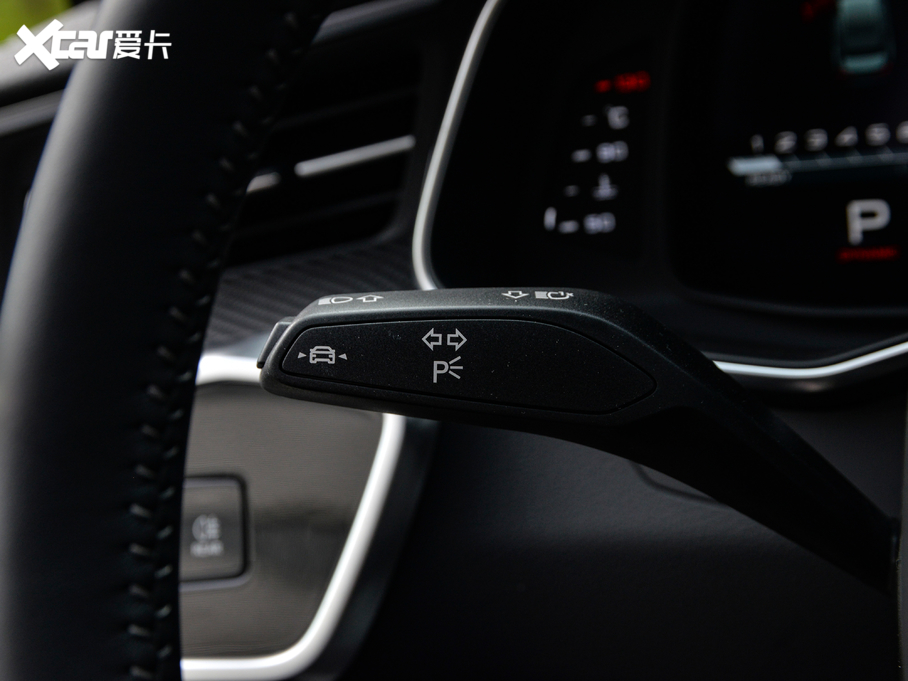 2021��W��S6 2.9T Limousine