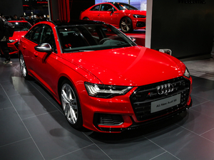 20212.9T Limousine w^