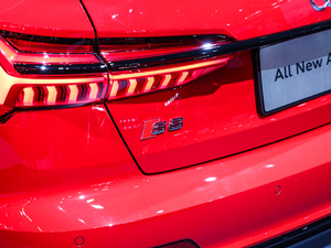 20212.9T Limousine ^