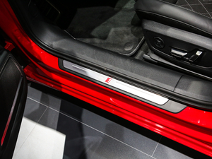 20212.9T Limousine g