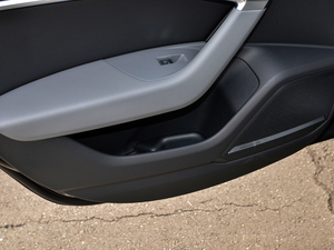 20212.9T Limousine g