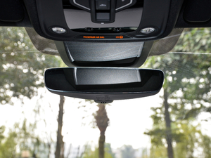 20212.9T Limousine g