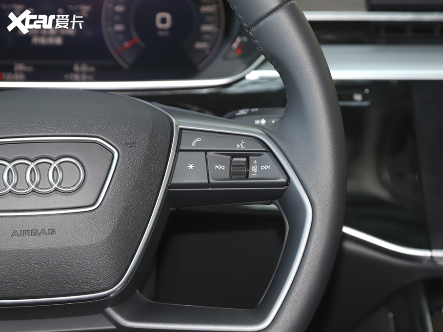 2021WA8 50 TFSI quattro m