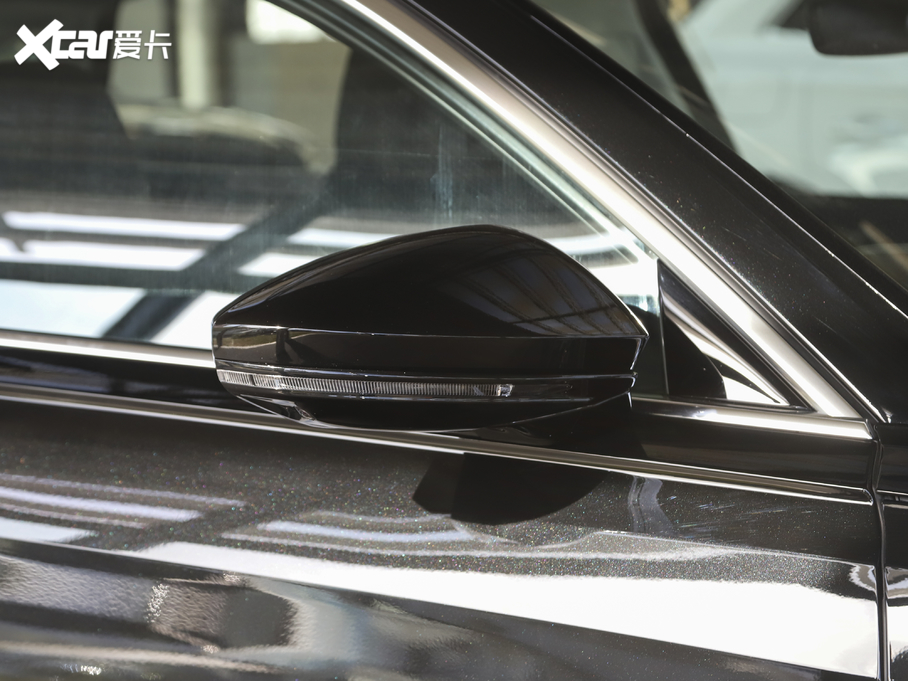 2021WA8 55 TFSI quattro A