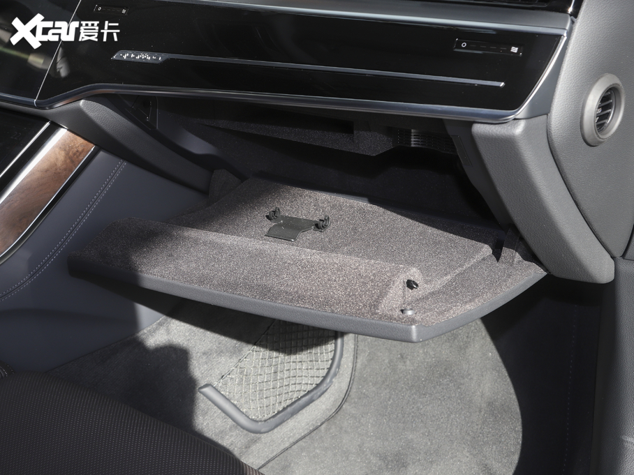 2021WA8 55 TFSI quattro A