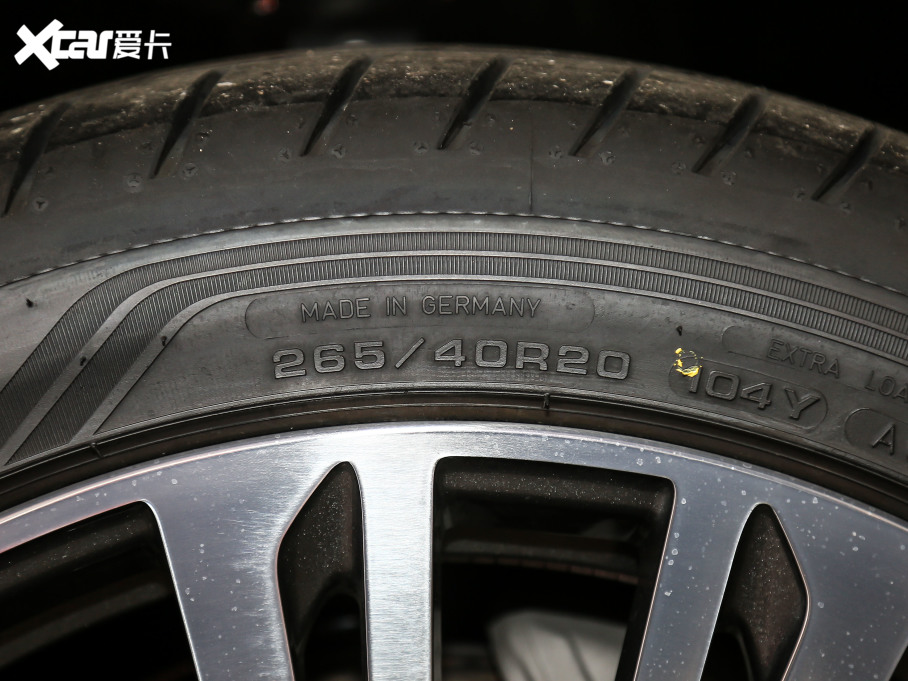 2021WA8 55 TFSI quattro F