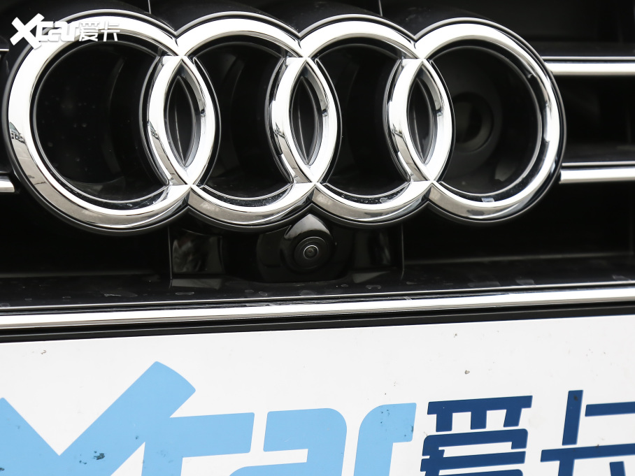 2021WA8 60 TFSI quattro F