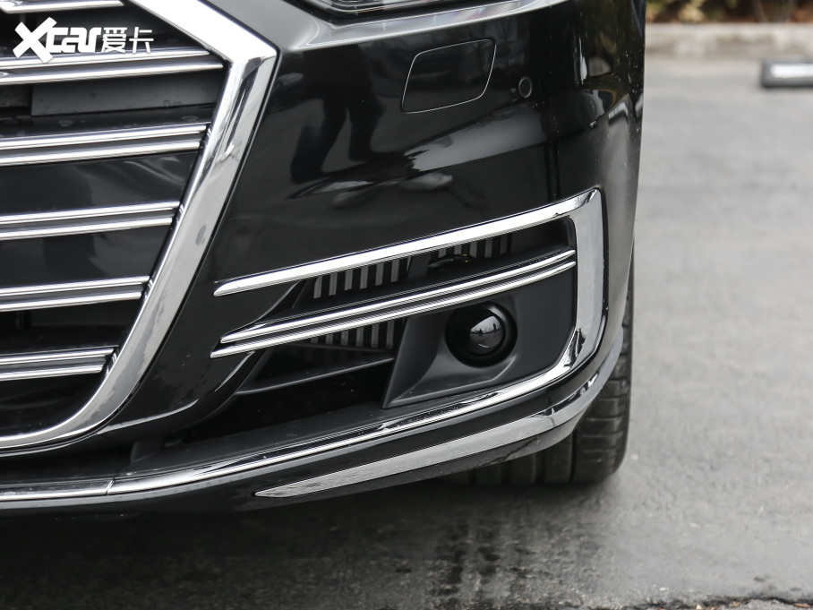 2021��?yu��n)W��A8 60 TFSI quattro ���F��